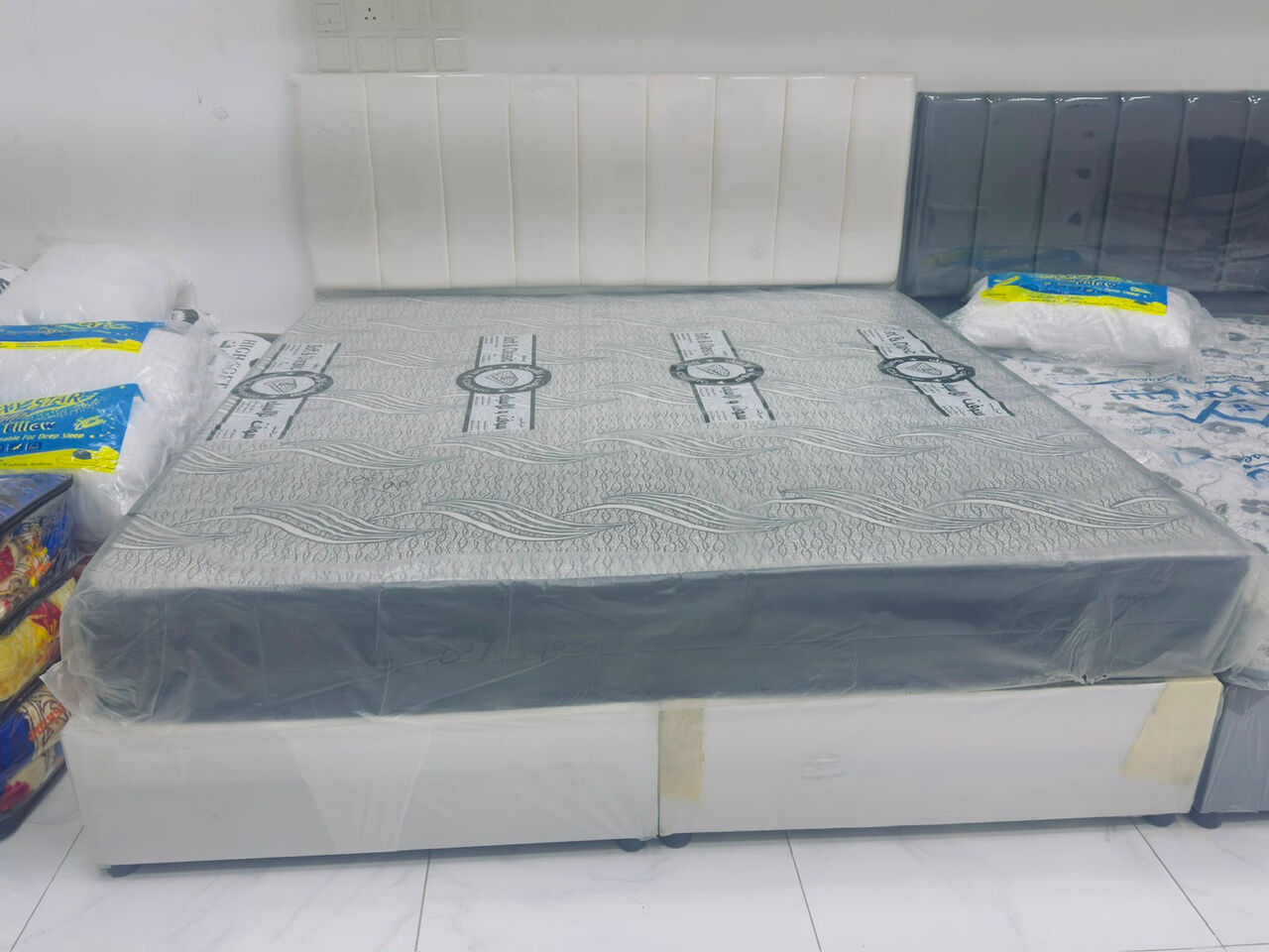 Jeddah, Furniture, SAR 680,  Double Bed With Spring Mattress Available For Sale
