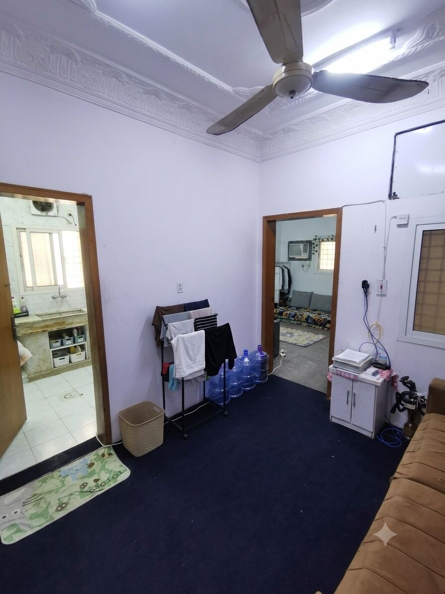 Riyadh, Rooms for Rent, SAR 1500/month,  Family Flat Available For Rent
