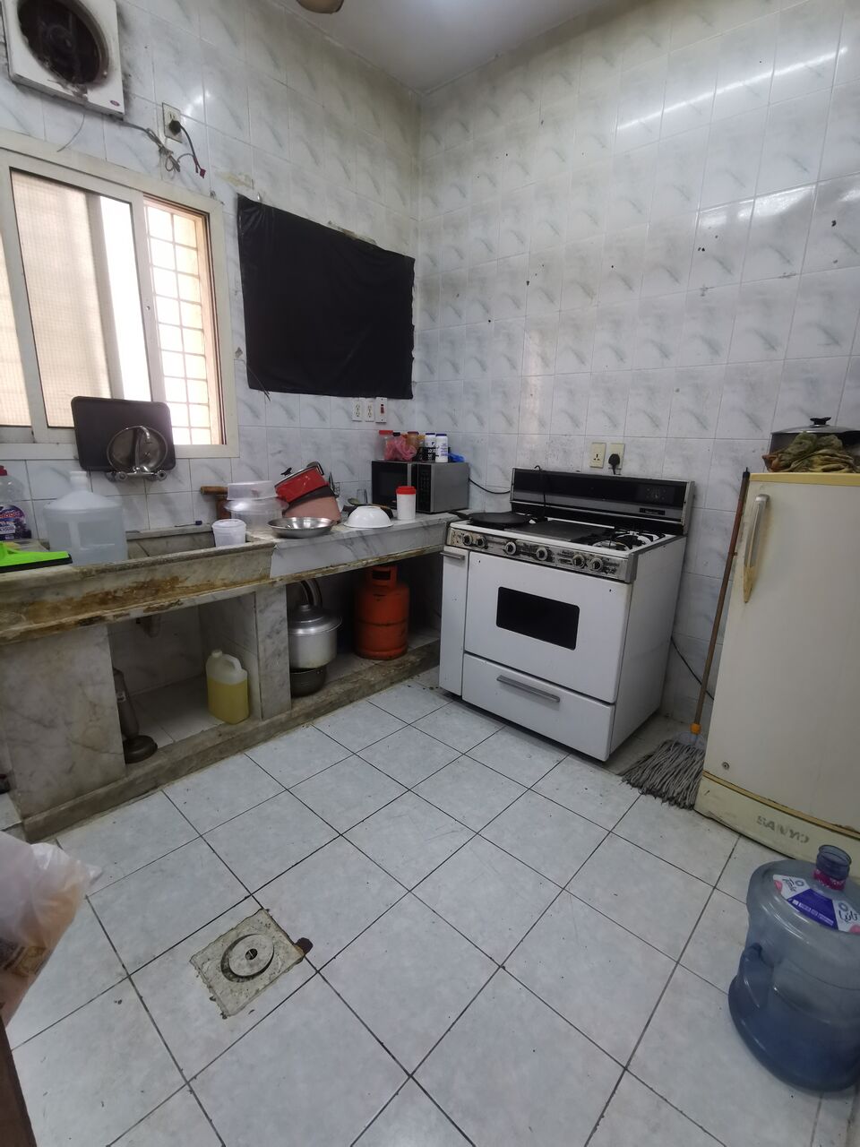 Riyadh, Rooms for Rent, SAR 1500/month,  Family Flat Available For Rent
