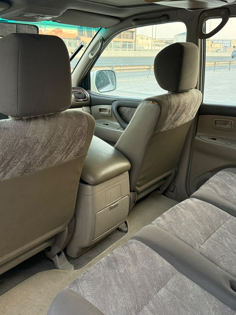 Manama, Vehicles, Cars & Trucks , BHD 3400,  Toyota Land Cruiser GX-R,  2001,  Automatic,  231400 KM,    (White)