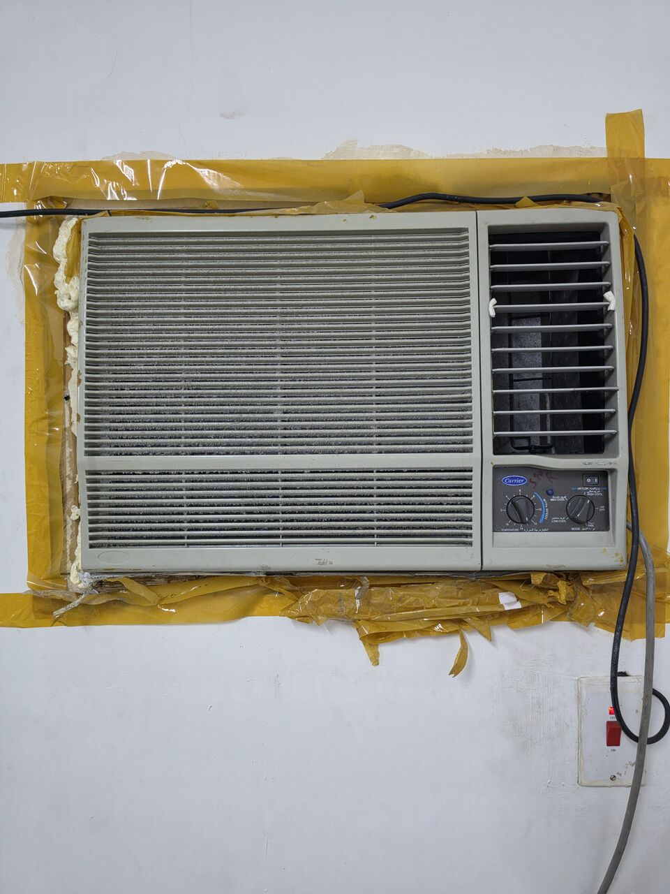 Jubail, Air Conditioners, SAR 550,  Window AC 2 Ton Carrier 550 SAR