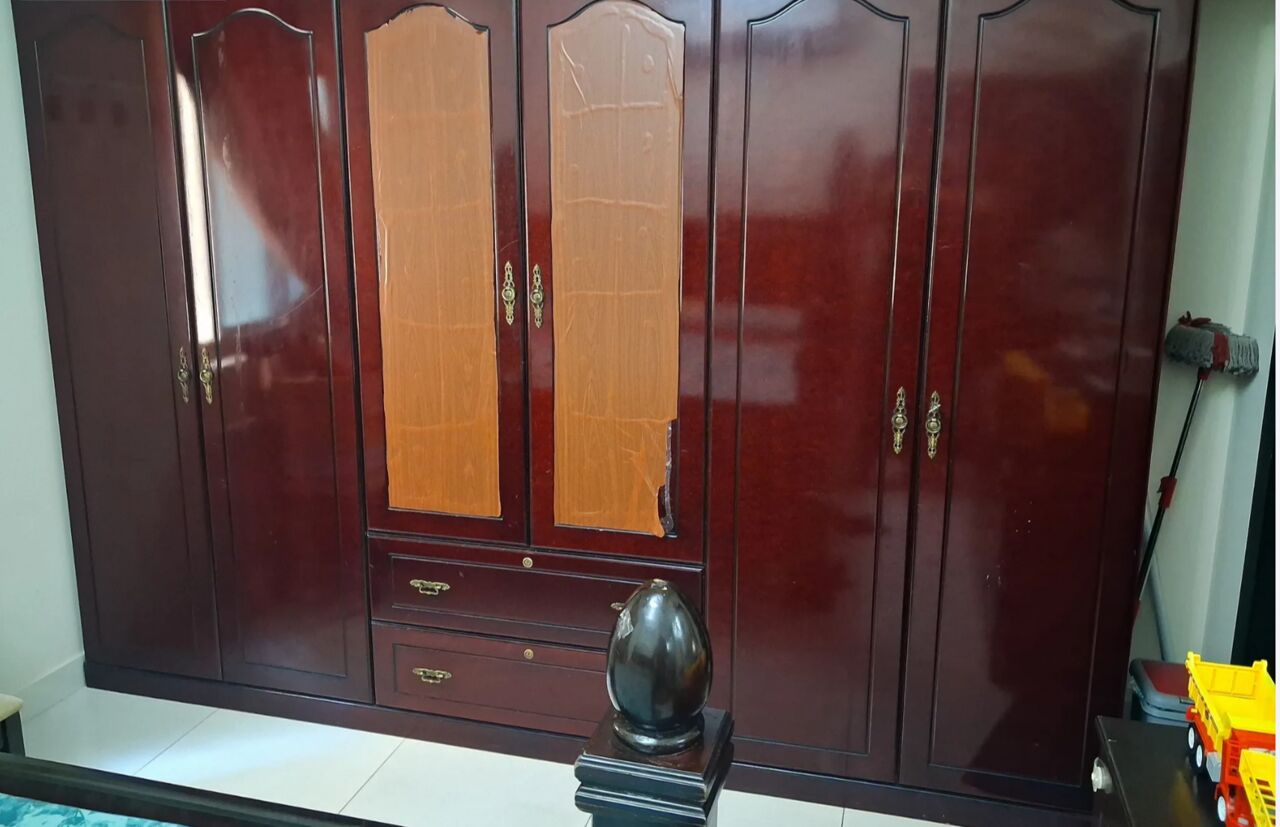 Hidd, Furniture, BHD 60,  King Size Double Bed With Matress . 6 Door Cupboard With 2 Drawers . Big Dressing Table .