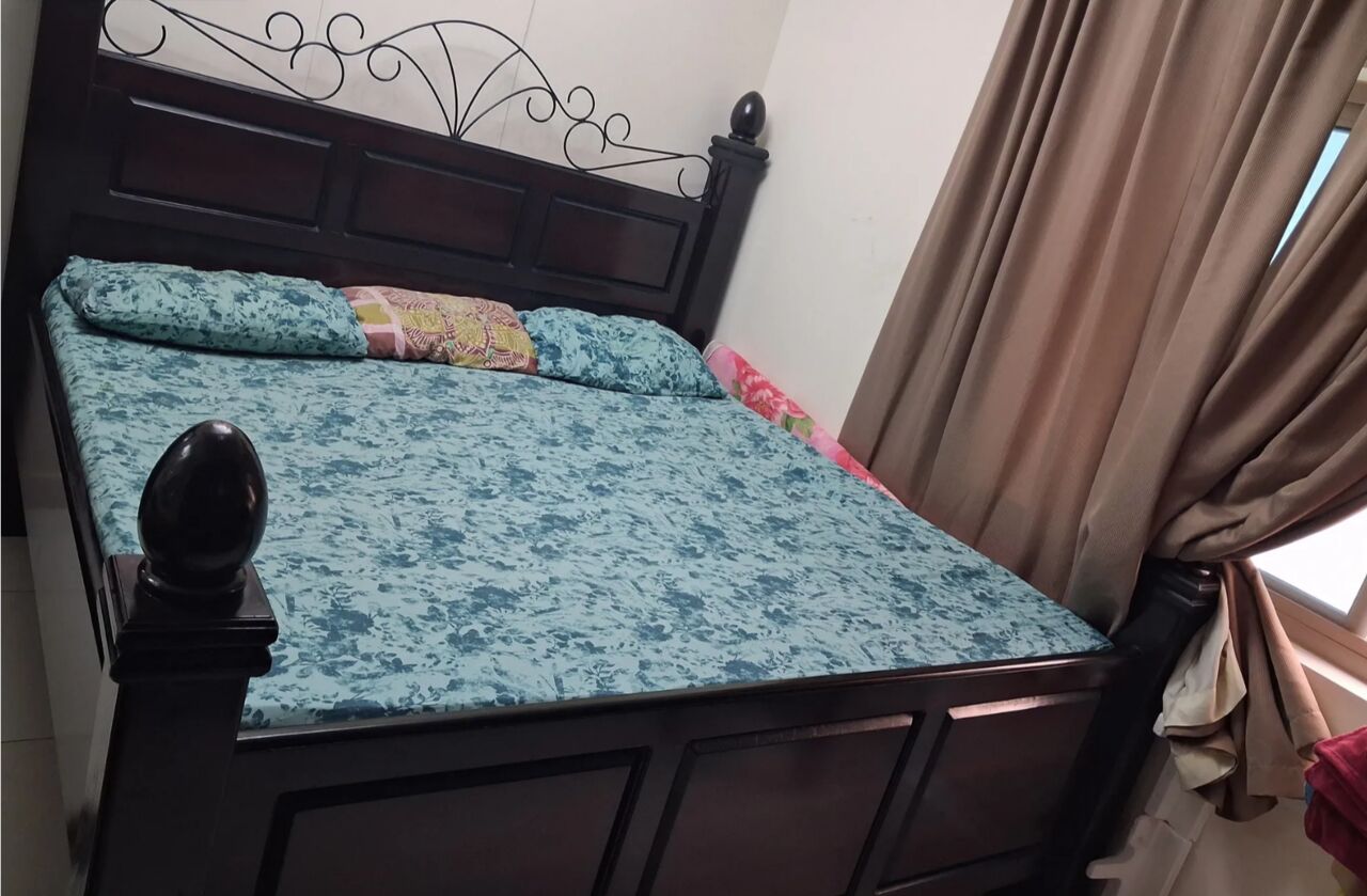 Hidd, Furniture, BHD 60,  King Size Double Bed With Matress . 6 Door Cupboard With 2 Drawers . Big Dressing Table .