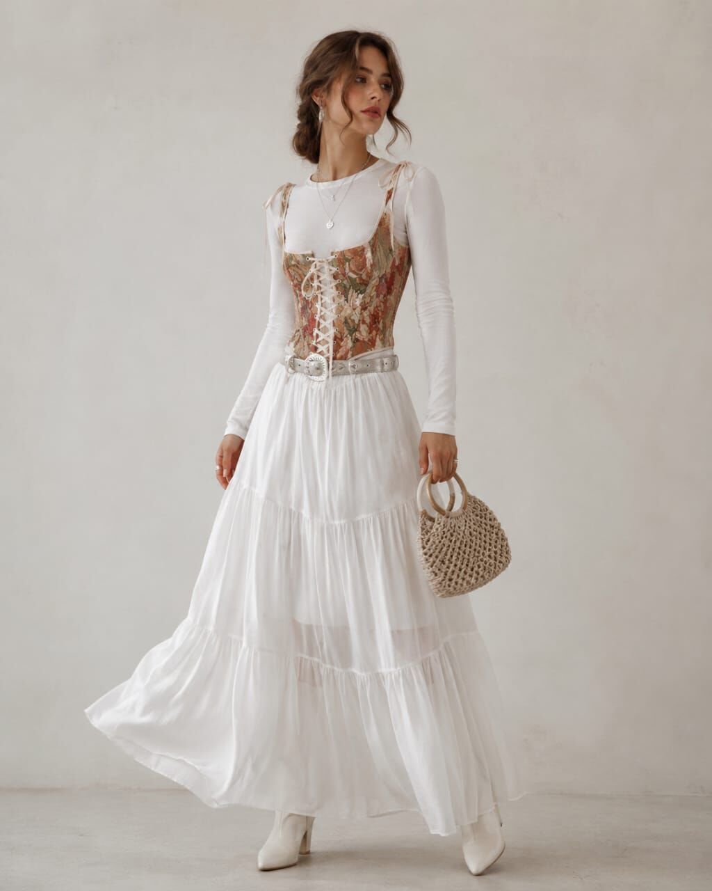 Haryana, Clothing & Accessories, INR 1000,  Discover Trendy Outfit Ideas For Every Style