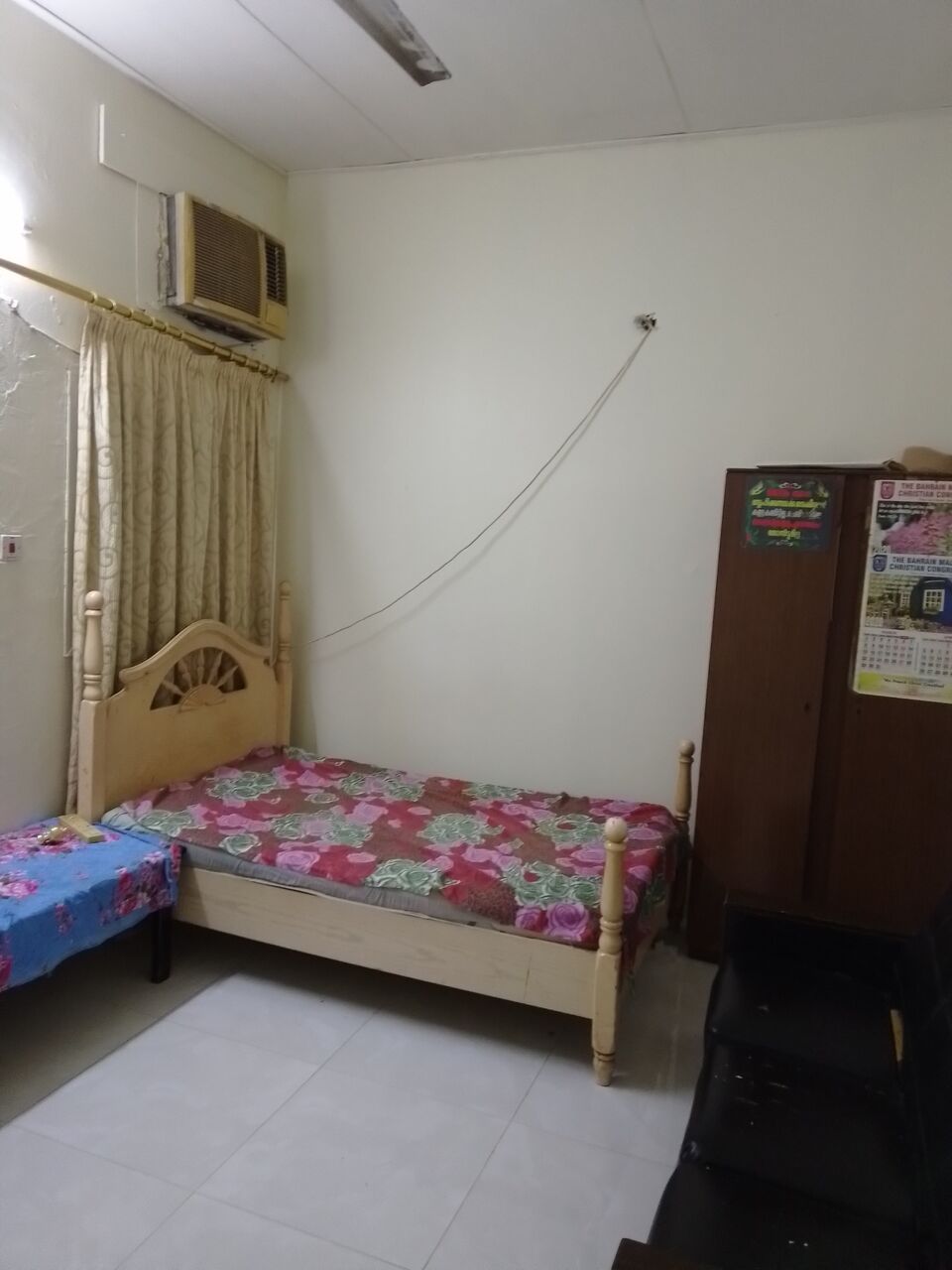 Salmaniya, Rooms for Rent, BHD 90/month,  Furnished,  A Single Room For Rent For Keralites Including Electricity Furnished