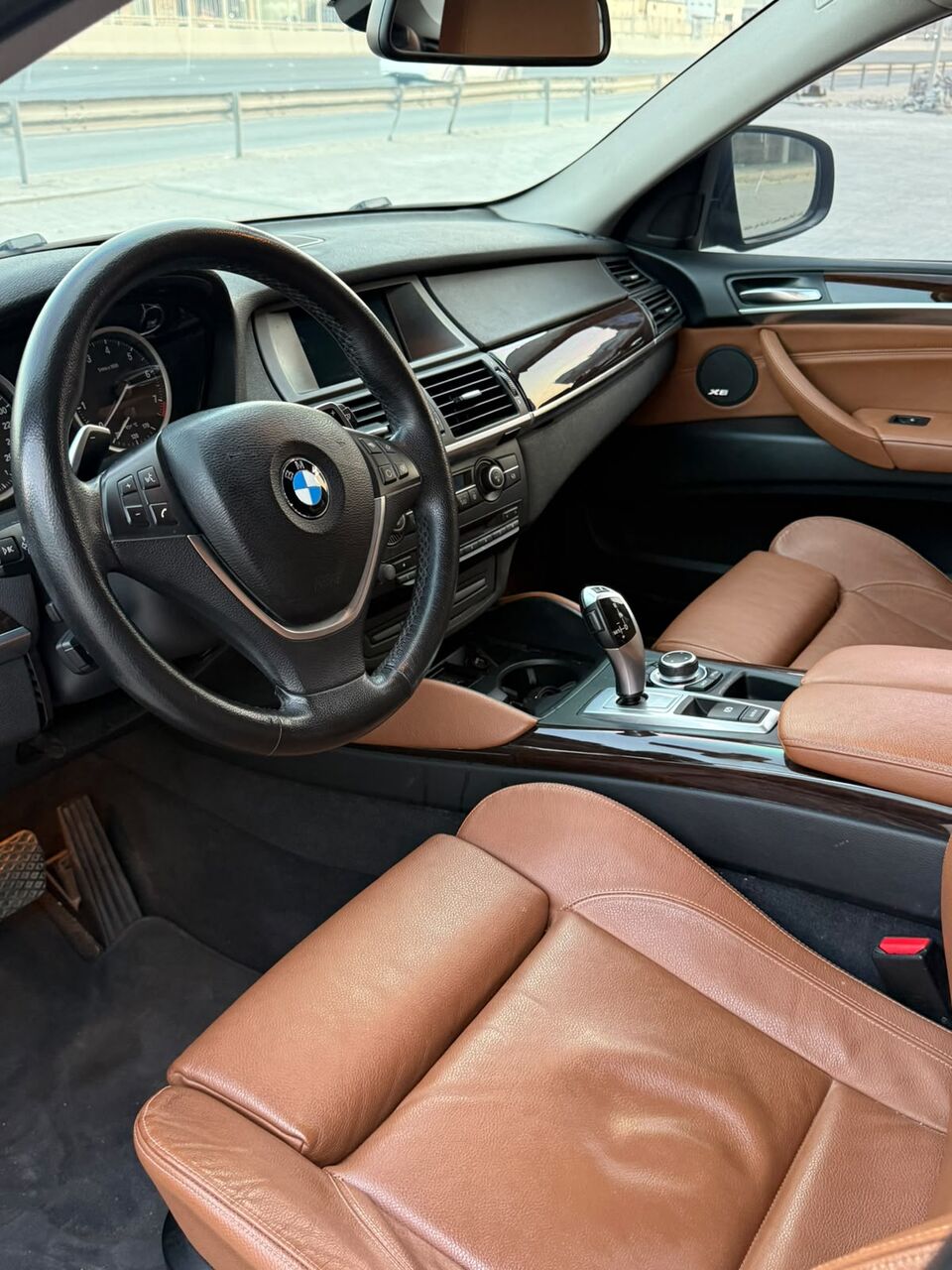 Manama, Vehicles, Cars & Trucks , BHD 4900,  BMW X6,  2014,  Automatic,  93700 KM,   /  (Black)