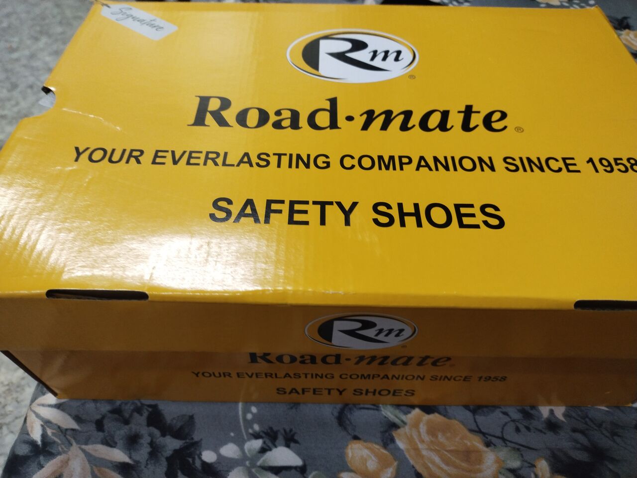Al Huwaylat, Materials, SAR 100,  Roadmate Safety Ahoe