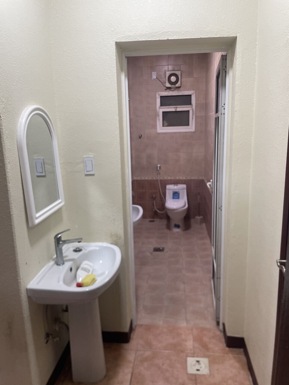 Jubail, Rooms for Rent, SAR 1000/month,  Furnished,  Big Single Furnished Room Available
