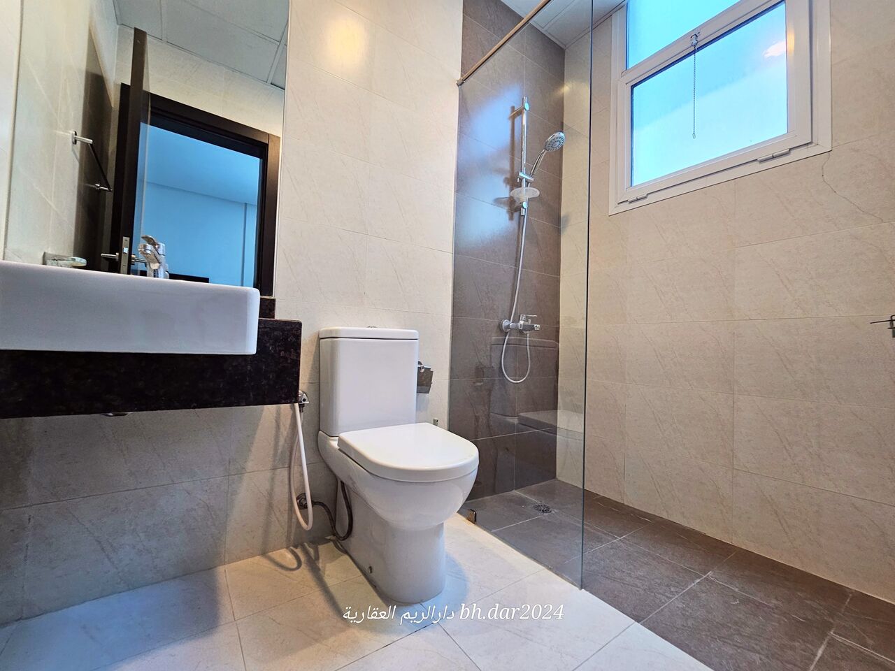 Hidd, Apartments, Flats, Houses & Villas, BHD 280/year,  2 BR,  Al Hidd City/High-end Apartment For Rent Fully Furnished All-electricity With An Attractiv