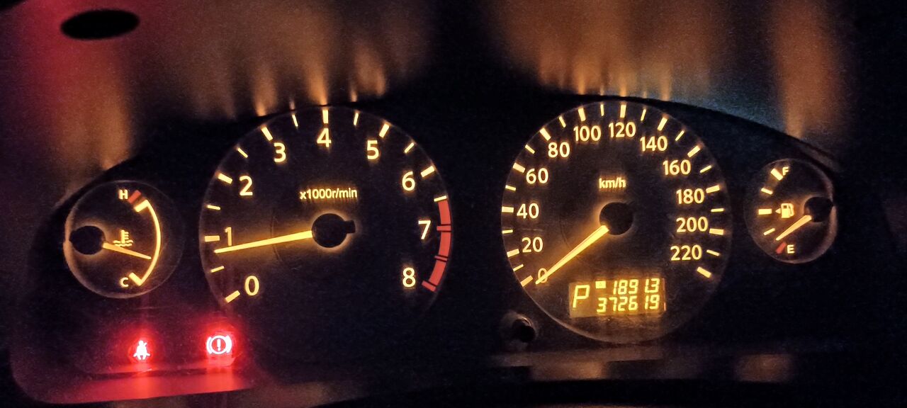 Makkah, Vehicles, Cars & Trucks , SAR 15000,  Nissan Sunny,  2011,  Automatic,  372619 KM,    - Well Maintained
