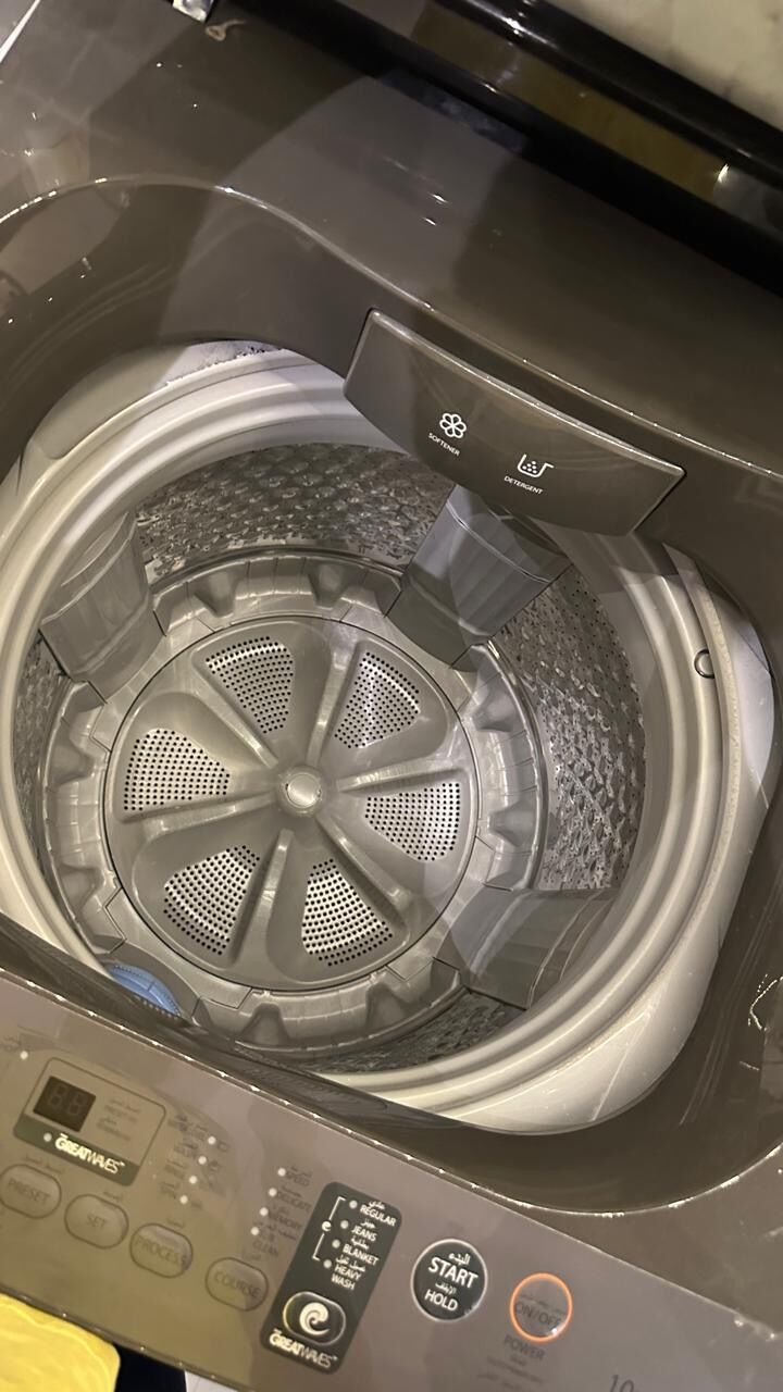 Jeddah, Appliances, SAR 1200,  Toshiba Great Wave Automatic Washing 10kg For Sale