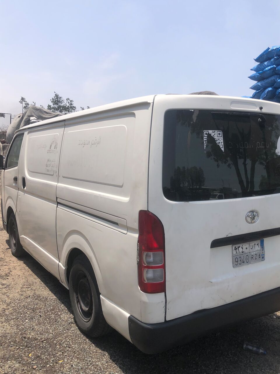 Jeddah, Vehicles, Cars & Trucks , SAR 40000,  Toyota Hi-Ace,  2013,  Manual,  660000 KM,  Platform Hiace For Sale In Good Mechanic Condition