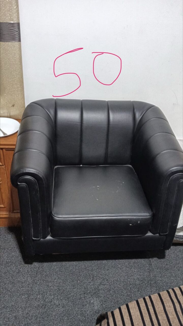 Al Khobar Al Shamalia, Household Items, SAR 1,  Room Furniture And Window AC