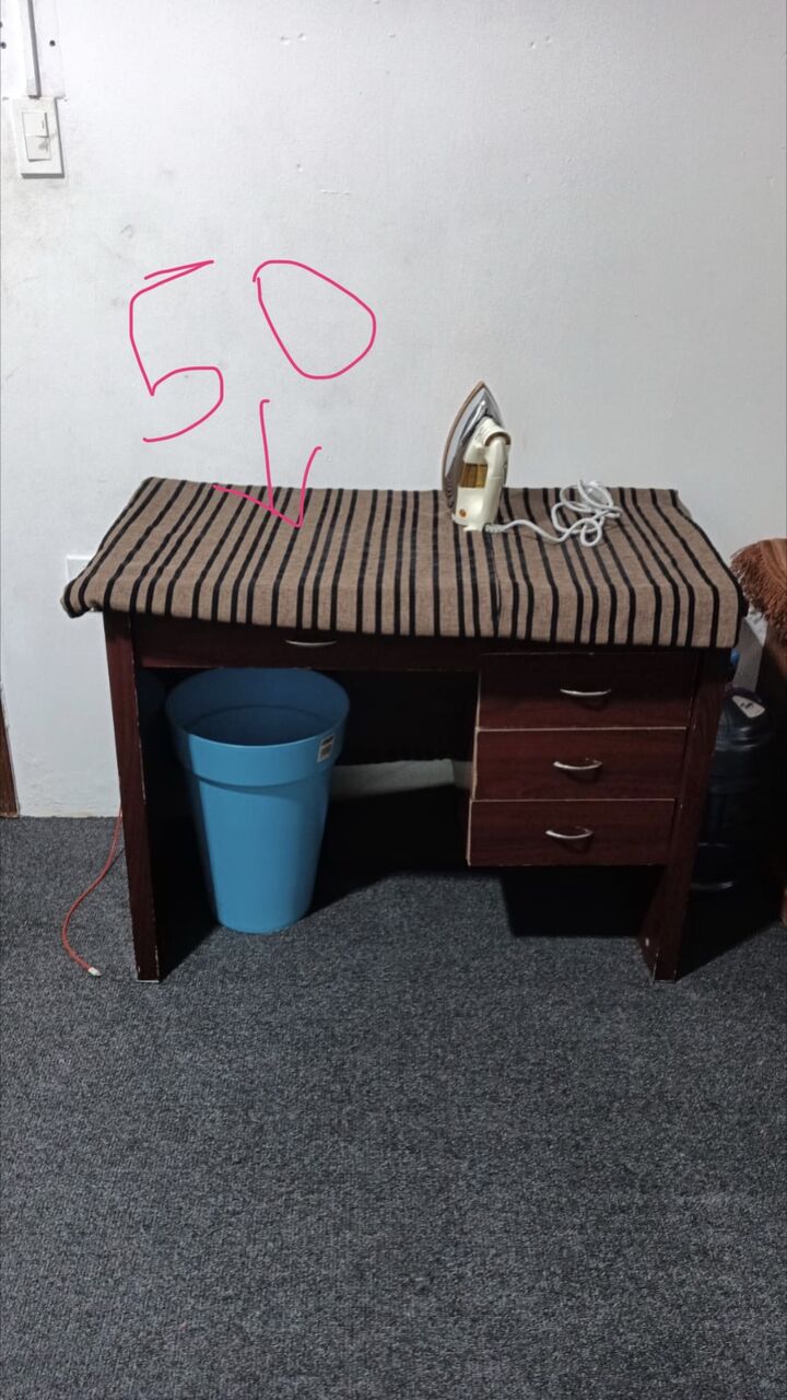 Al Khobar Al Shamalia, Household Items, SAR 1,  Room Furniture And Window AC