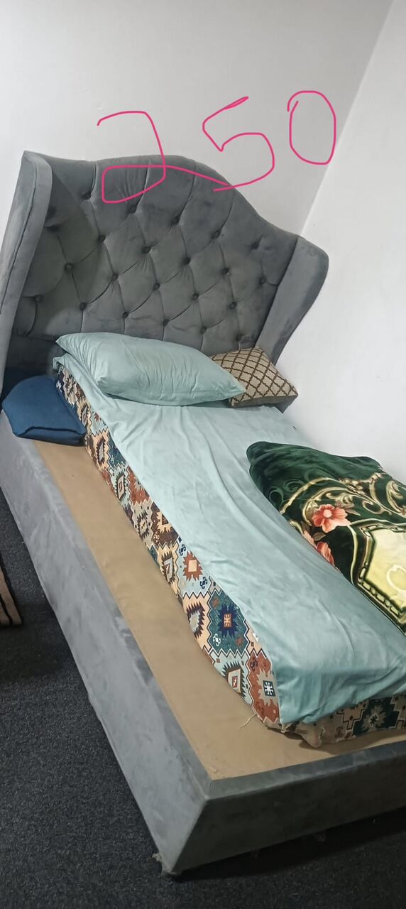 Al Khobar Al Shamalia, Household Items, SAR 1,  Room Furniture And Window AC