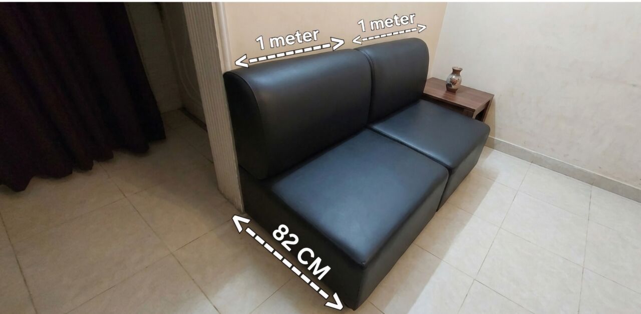 Jeddah, Furniture, SAR 350,  Used Black Leather  Sofa