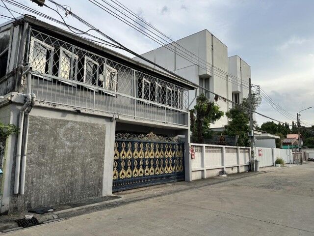 Bangkok, Villas, THB 56000,  104 Sq. Feet,  BH4301 ให้เช่าบ้านเดี่ยว 2 ชั้น พระราม 9 ซอย 41 