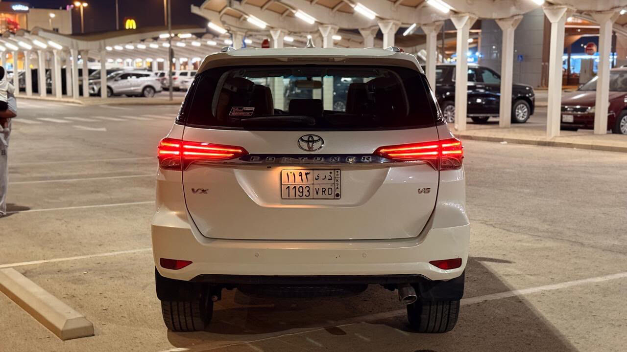 Riyadh, Vehicles, Cars & Trucks , SAR 80000,  Toyota Fortuner,  2018,  Automatic,  270000 KM,    &ndash; For Sale