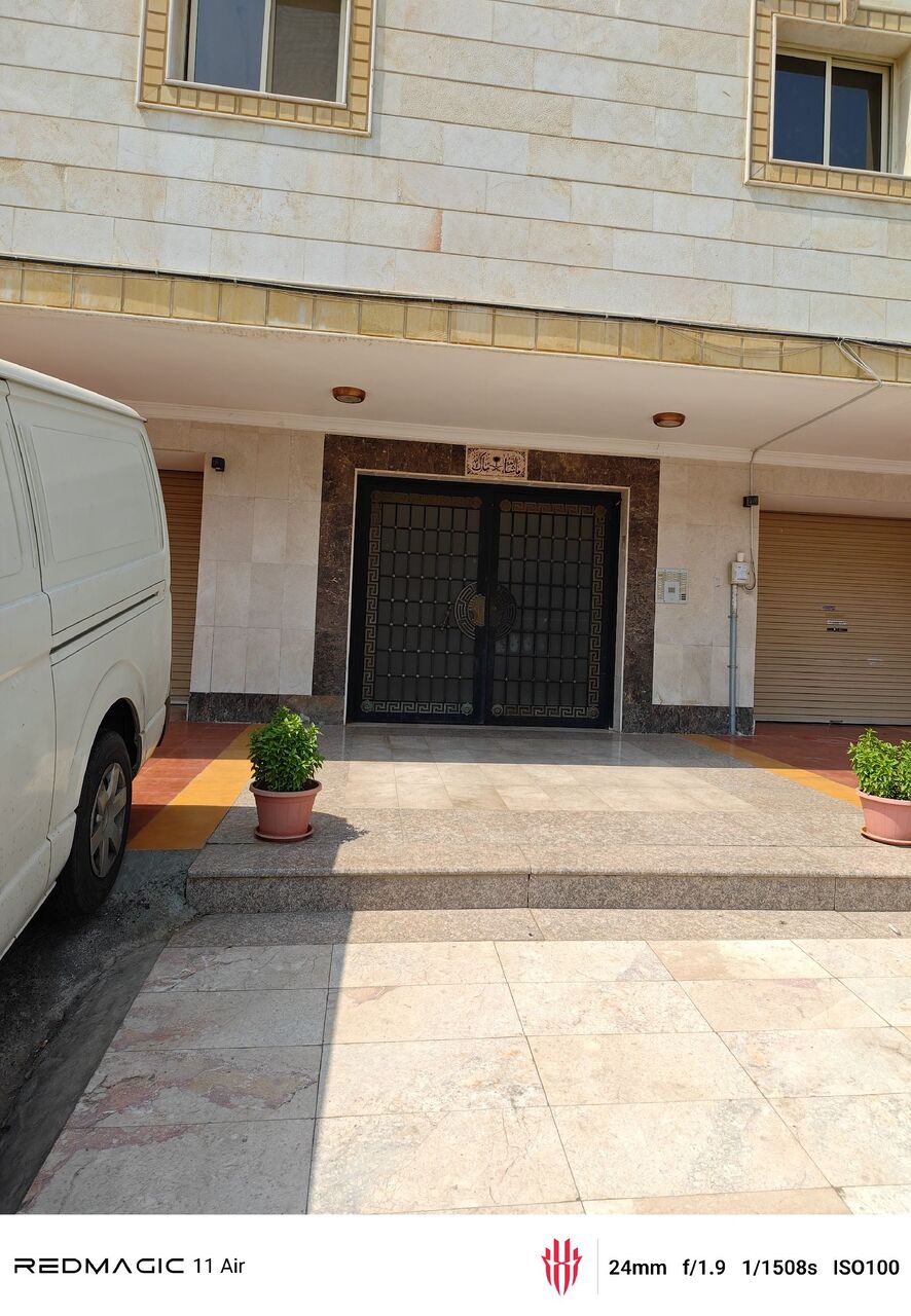 Al Nakheel, Bedspace Wanted, We