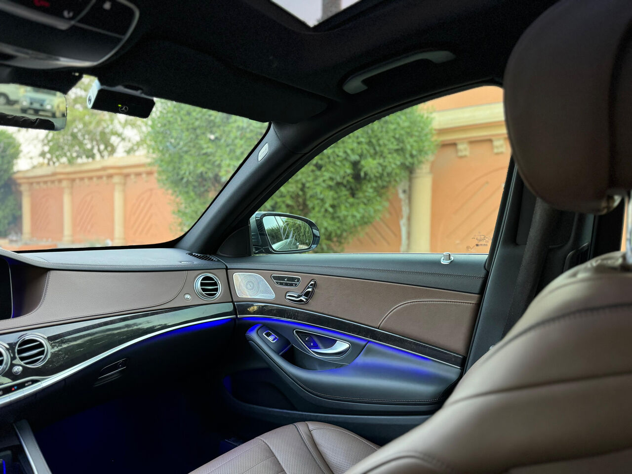 Dammam, Vehicles, Cars & Trucks , SAR 178000,  Mercedes-Benz 560,  2018,  Automatic,  150000 KM,   Mercedes-Benz S560 &ndash; For Sale