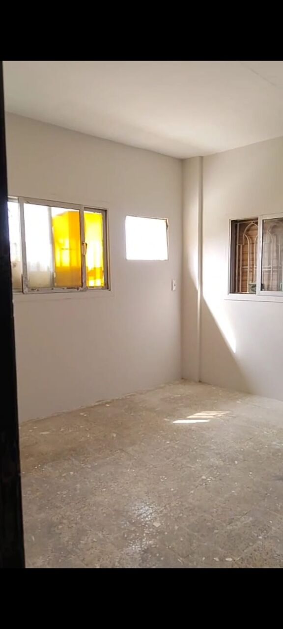Al Malaz, Apartments, Flats, Houses & Villas, SAR 25000/year,  3 BR,  Famly Large Apartment First Floor With 3 Large Beadrooms And 2 Bath Kitchen Hall