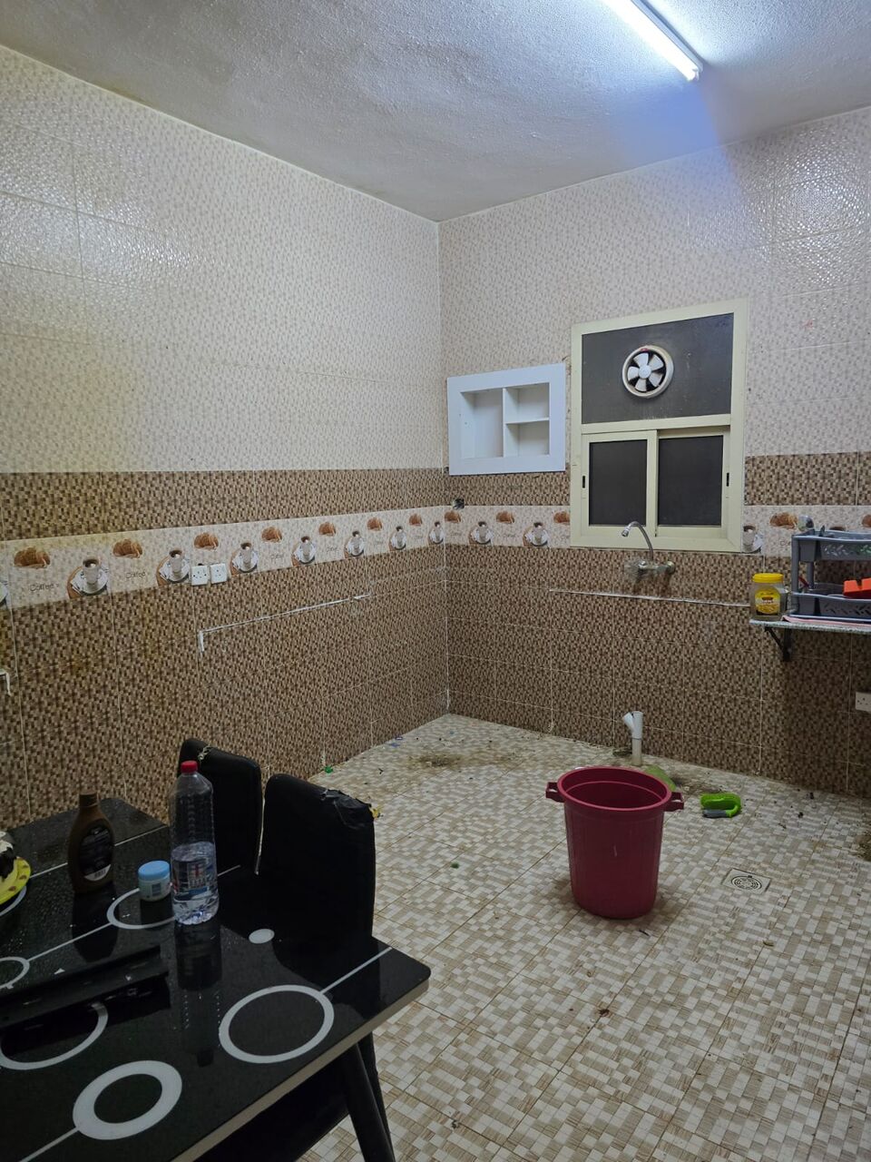 Al Rawdah, Apartments, Flats, Houses & Villas, SAR 33000/year,  3 BR,  Family Apartment With Large Portion Of Gallery Open Space 2nd Floor Witout Lift