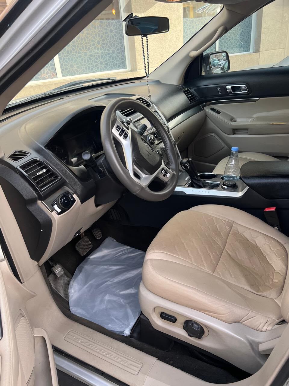 Riyadh, Vehicles, Cars & Trucks , SAR 32,  Ford Explorer 2013,  2013,  Automatic,  217000 KM,   For Sale With Very Good Price Family Car 7 Serater