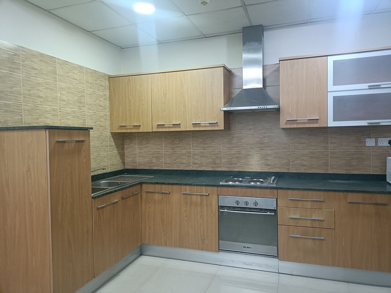 Adliya, Apartments, Flats, Houses & Villas, BHD 400/month,  Furnished,  3 BR,  150 Sq. Meter,  Fully Furnished 3bhk With Ewa