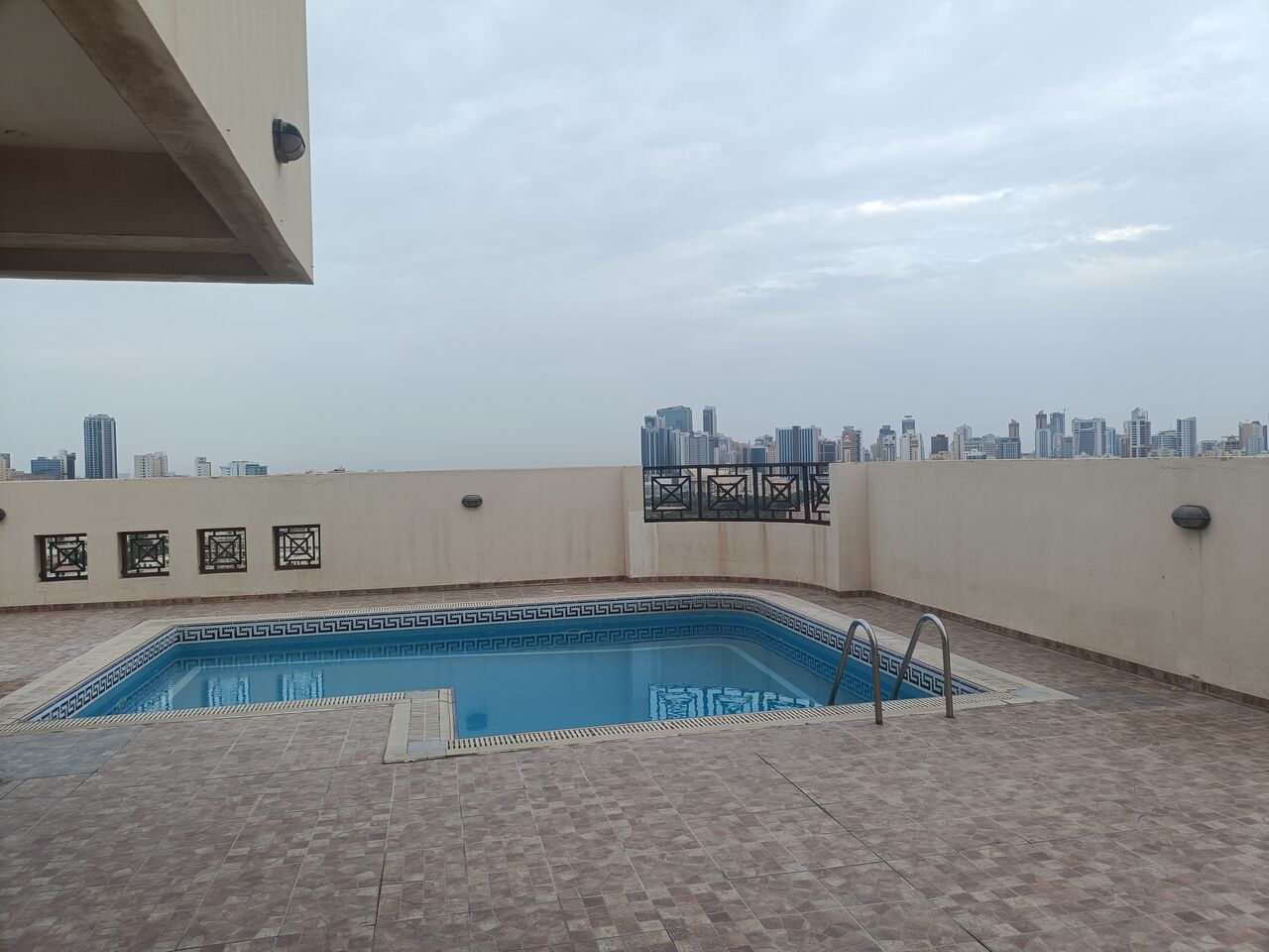 Adliya, Apartments, Flats, Houses & Villas, BHD 400/month,  Furnished,  3 BR,  150 Sq. Meter,  Fully Furnished 3bhk With Ewa