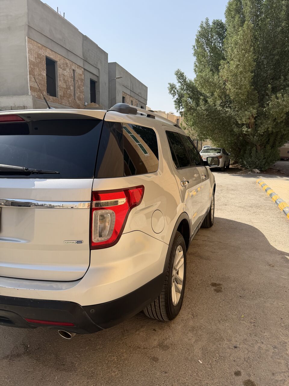 Al Malaz, Vehicles, Cars & Trucks , Ford Explorer,  2015,  Automatic,  226000 KM,    XLT