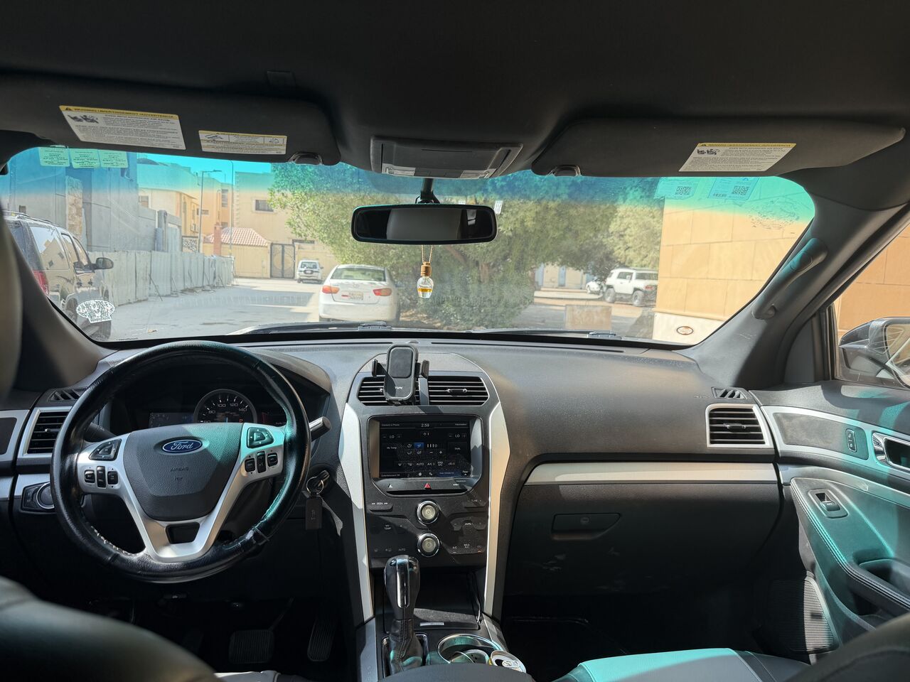 Al Malaz, Vehicles, Cars & Trucks , Ford Explorer,  2015,  Automatic,  226000 KM,    XLT