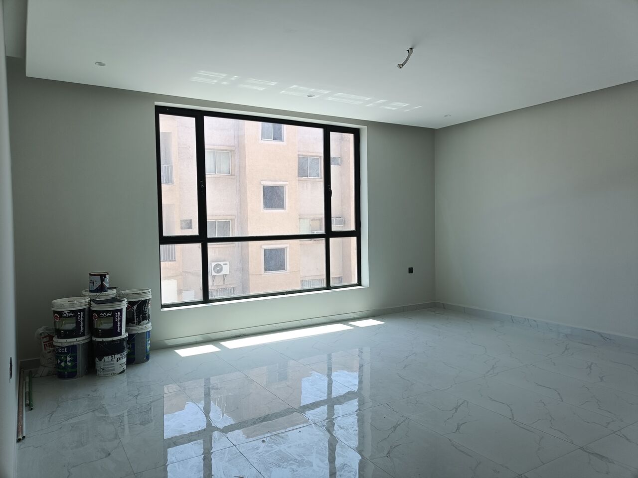 Manama, Apartments, Flats, Houses & Villas, BHD 330/month,  3 BR,  130 Sq. Meter,  Brand New Semi Furnished 3bhk Without Ewa