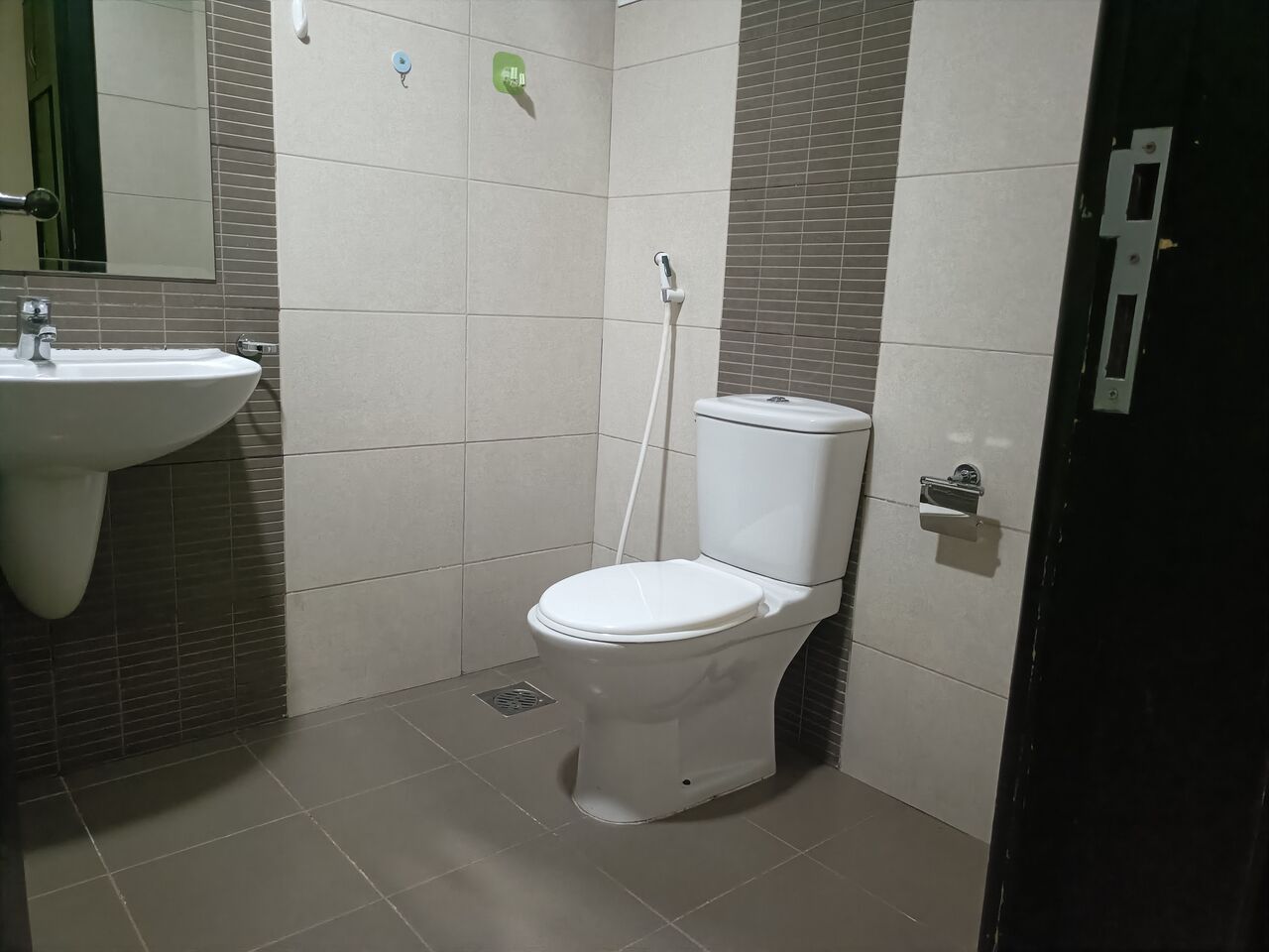 Mahooz, Apartments, Flats, Houses & Villas, BHD 300/month,  Furnished,  2 BR,  130 Sq. Meter,  Fully Furnished 2bhk With Ewa