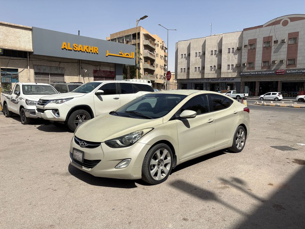Riyadh, Vehicles, Cars & Trucks , SAR 23500,  Hyundai Elantra,  2014,  Automatic,  285000 KM,