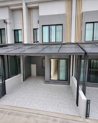 Bangkok, Villas, THB 14999,  23 Sq. Feet,  โรบินสันสุวรรณภูมิ 1.2 กม. 23 ตร.ว. 154 ตร.ม. เฟอ