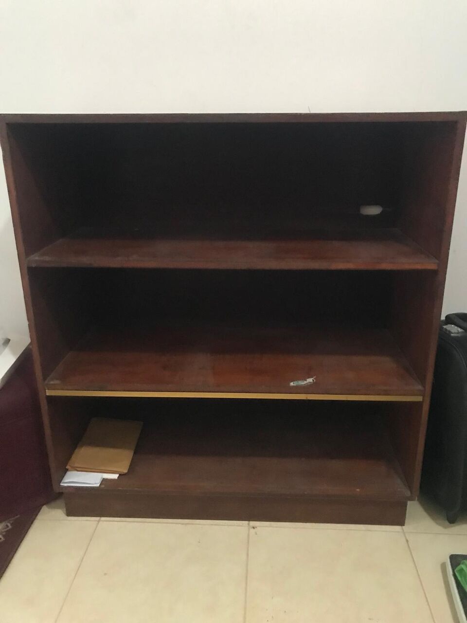 Tubli, Furniture, BHD 10,  Wooden Table & Shelf