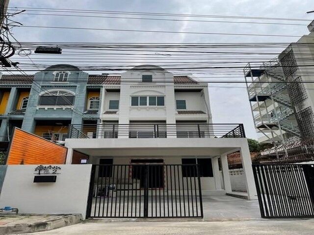 Bangkok, Villas, THB 45000,  46 Sq. Feet,  ให้เช่า Home Office 3 ชั้น ซอยลาดพร้าว91 ใกล้ รถไ