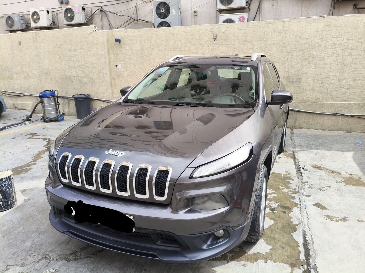 Riyadh, Vehicles, Cars & Trucks , SAR 25000,  Cherokee Jeep,  2014,  Automatic,  143000 KM,  Jeep Cherokee  Model