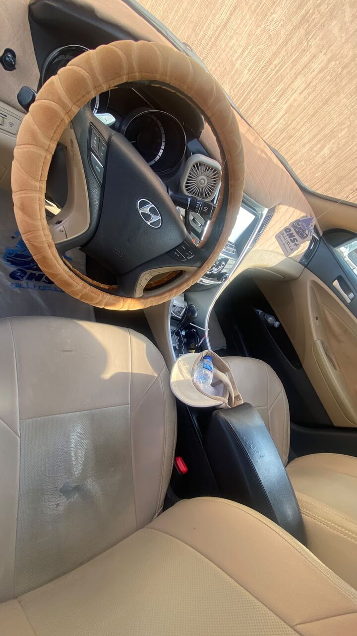 Riyadh, Vehicles, Cars & Trucks , SAR 18500,  HYUNDAI SONATA,  2013,  Automatic,  228 KM,   Car For Sale -full Options