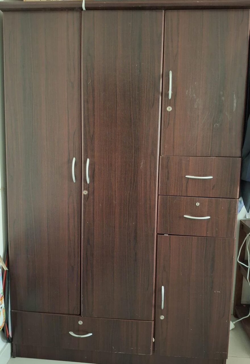 Tubli, Furniture, BHD 25,  Items For Urgent Sale, Big And Small Cabinets, 3 Doors Cupboard, Queen Size Bed