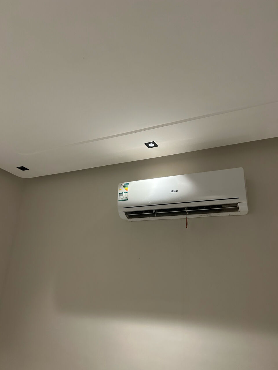 Al Aziziyah, Appliances, SAR 8200,  Three AC One Big Two Small 3000  Bed Set Without Matris 2200   Fridege 1200  Stove At 600
