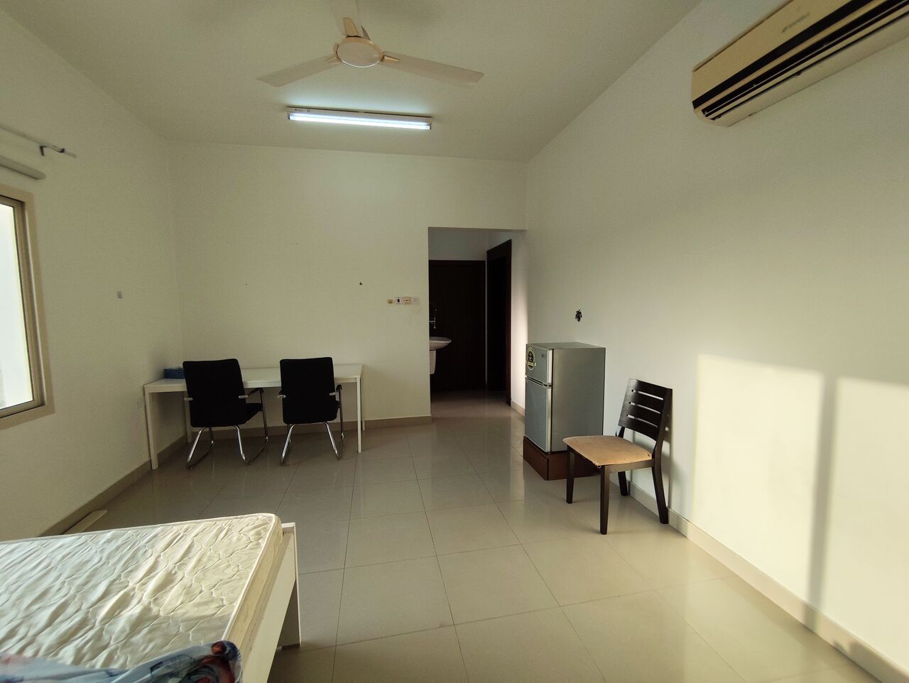 Janabiya, Apartments, Flats, Houses & Villas, BHD 160/year,  1 BR,  Janabiya:- Furnished Studio Flat On Rent With Unlimited Ewa..