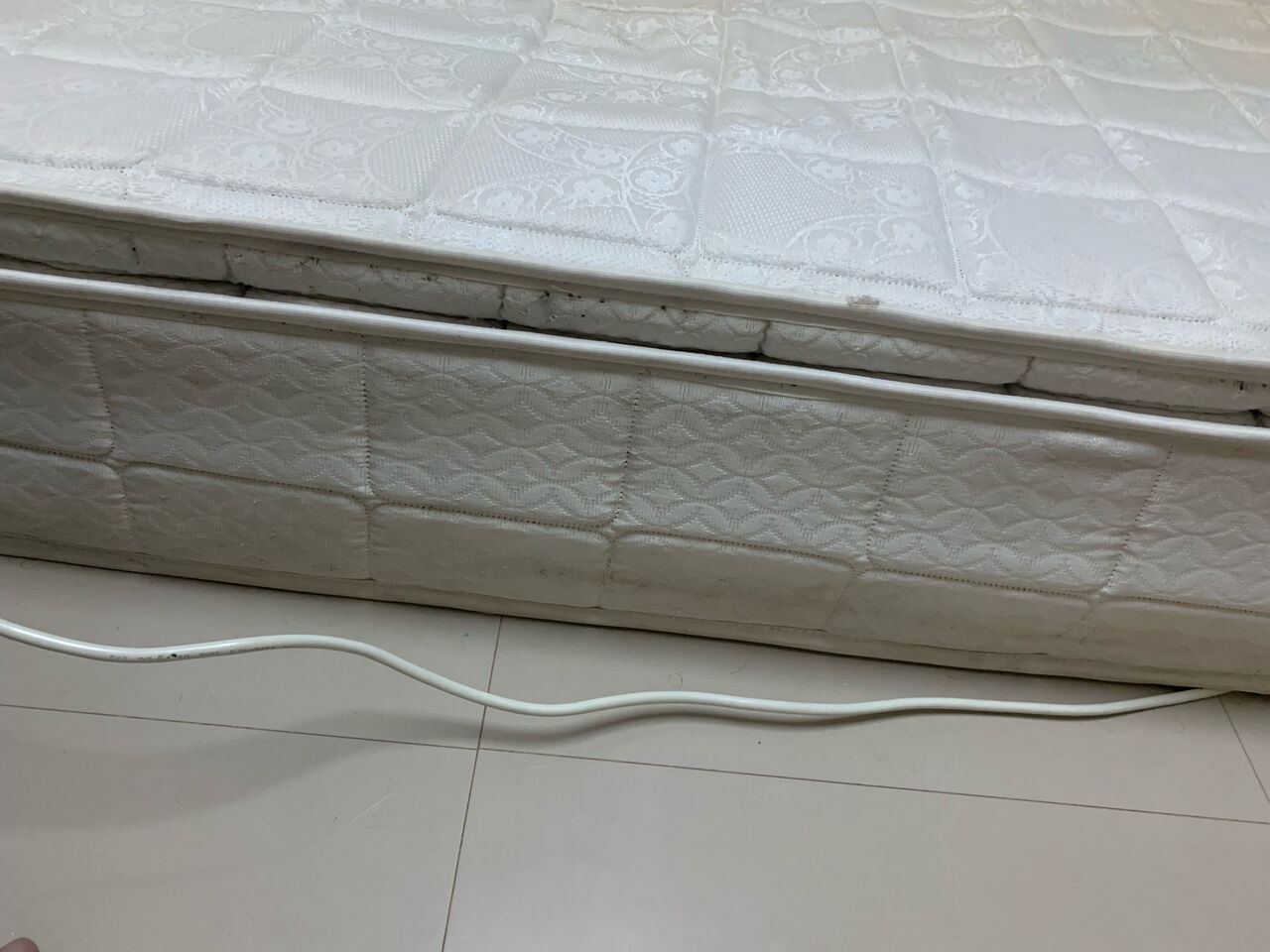 Riyadh, Furniture, SAR 300,  King Size Mattress For Sale