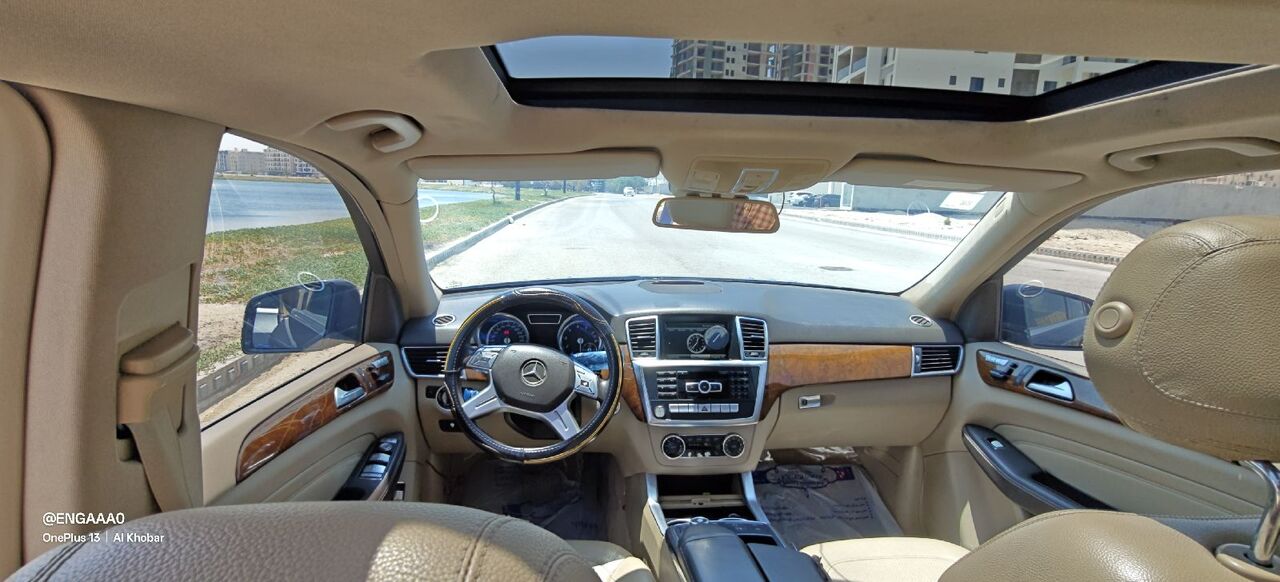 Riyadh, Vehicles, Cars & Trucks , SAR 42000,  Mercedes-Benz ML,  2013,  Automatic,  275500 KM,  Mercedes Benz ML 350