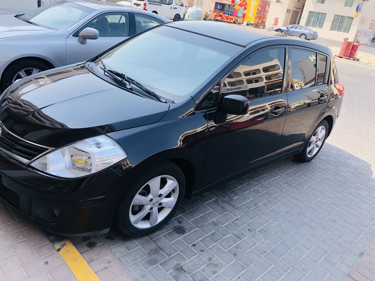 Juffair, Vehicles, Cars & Trucks , BHD 1550,  Nissan Tiida,  2012,  Automatic,  195000 KM,    For Sale