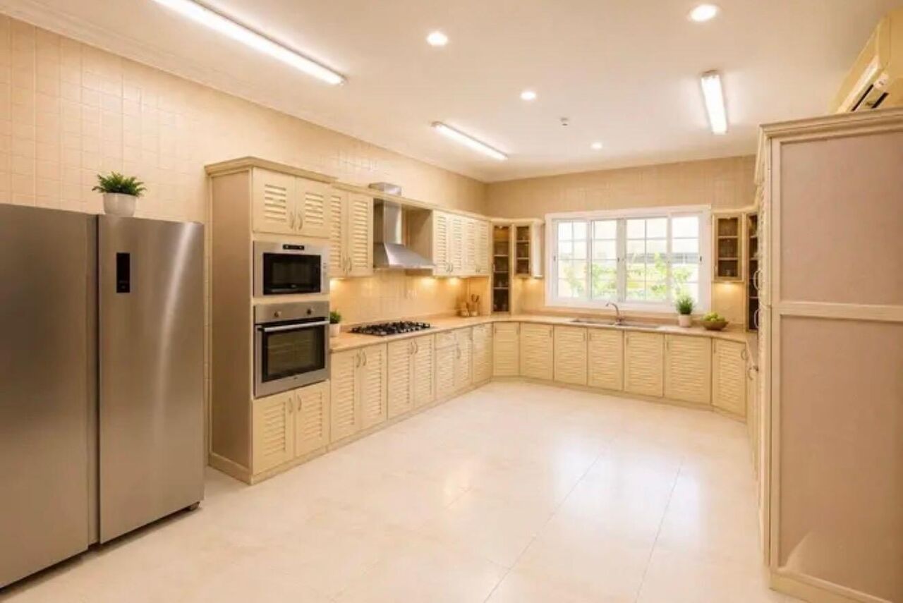 Busaiteen, Villas, BHD 750,  Spacious Semi-Furnished Private Villa For Rent In Busaiteen