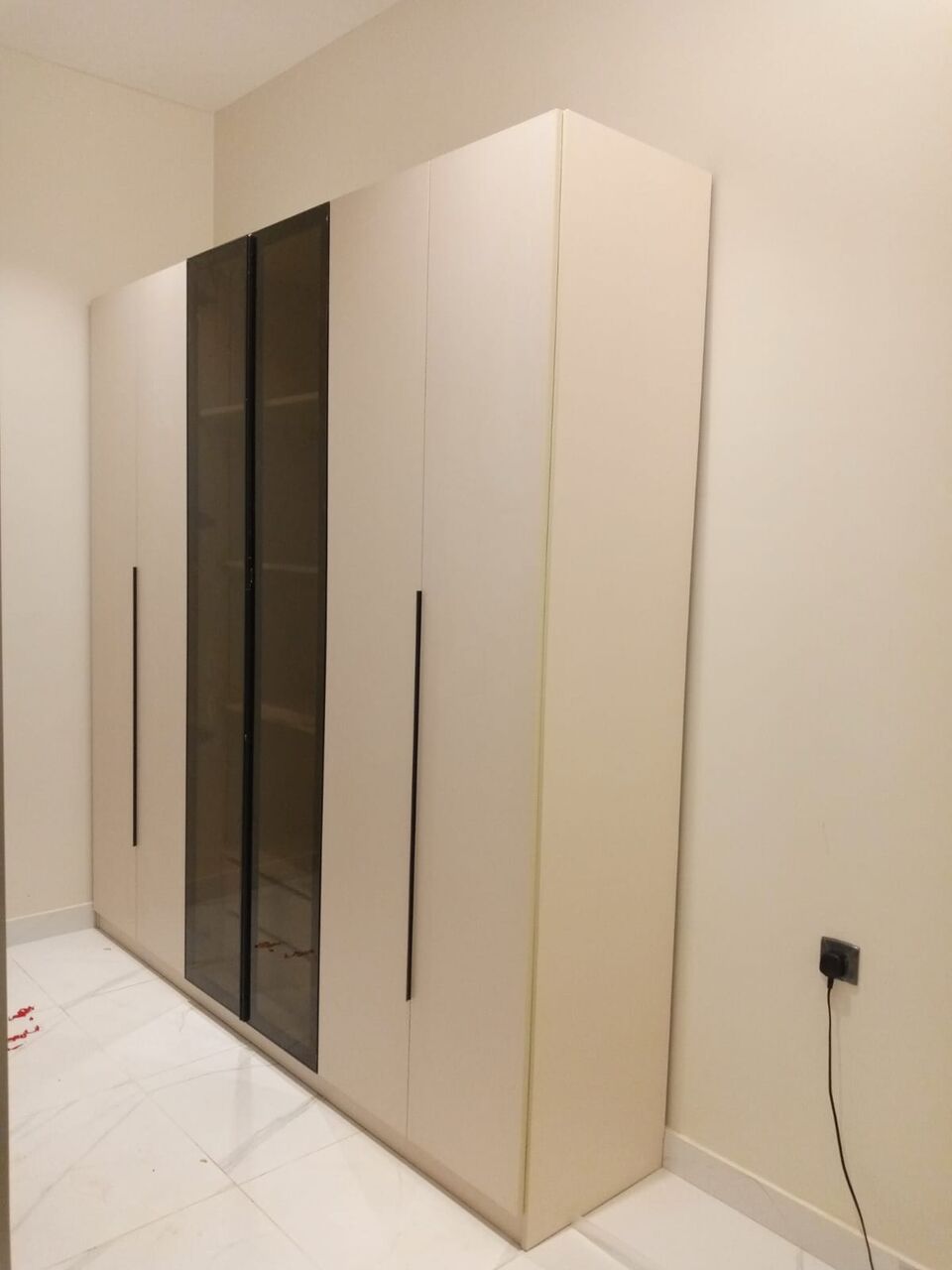 Jeddah, Furniture, SAR 1,  New Classic And Decent Bedroom Furniture Sets Available