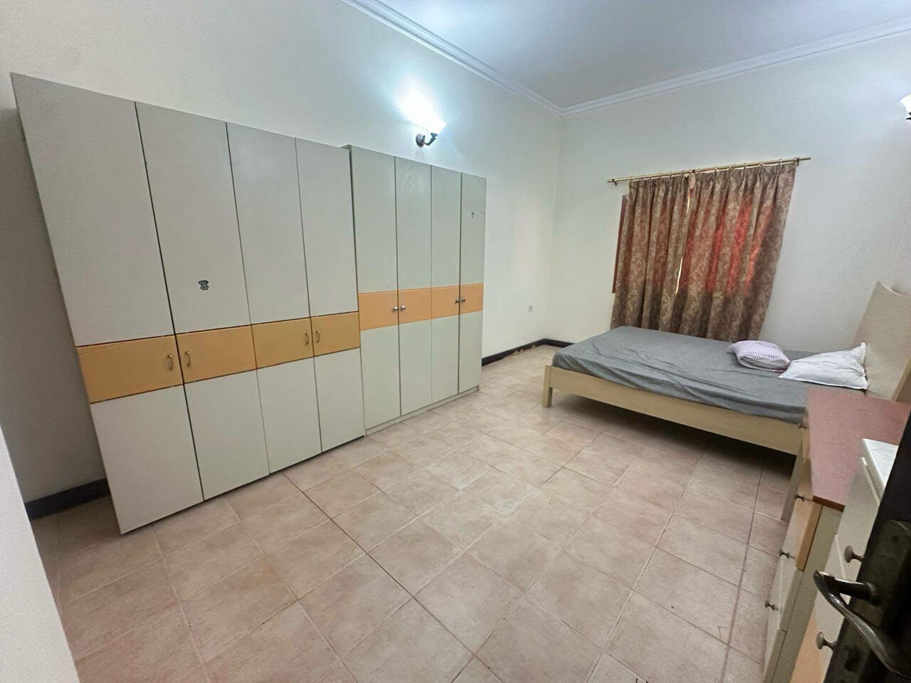 Manama, Apartments, Flats, Houses & Villas, BHD 330/month,  2 BR,  𝐆𝐮𝐝𝐚𝐢𝐛𝐢𝐲𝐚:- 2𝐁𝐇𝐊 Fully-𝐅𝐮𝐫𝐧𝐢𝐬𝐡𝐞𝐝 𝐅𝐥𝐚