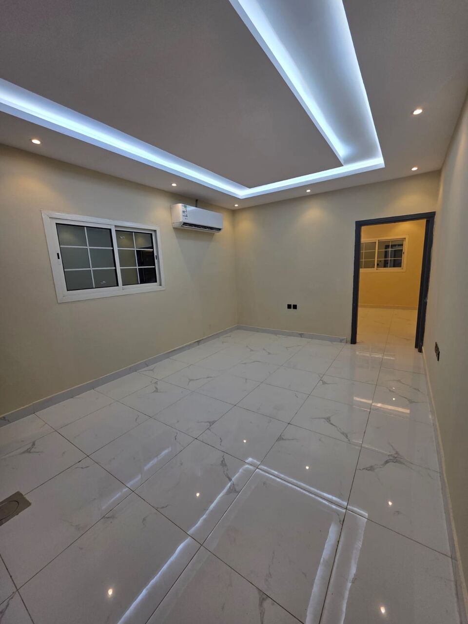 Riyadh, Apartments, Flats, Houses & Villas, SAR 36000/year,  1 BR,  Apartment For Rent In Al-Dubbat District; Close To All Amenities And Near Al-Malaz Distric
