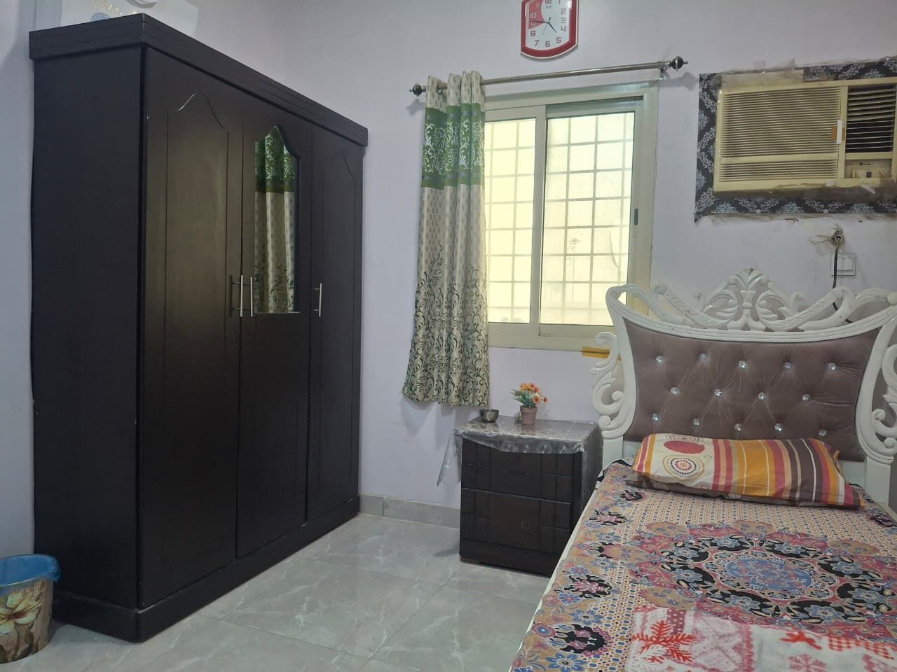 Al Jubail Al Balad, Rooms for Rent, SAR 1000/month,  Furnished,  Room For Rent For Executive Bachelor Single (Muslim Only)